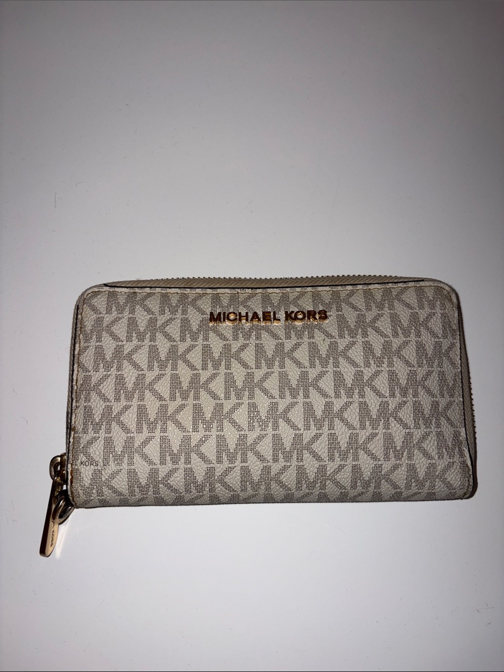 Michael Kors Taupe/Beige MK Monogram Zip-Around Wallet, Jet set collection